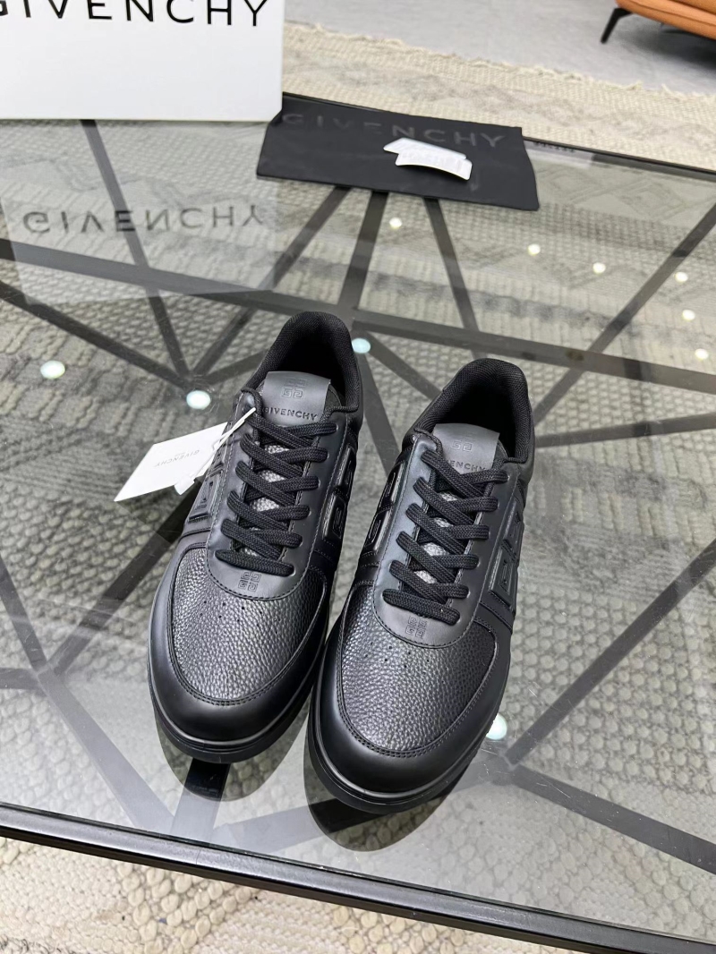 Givenchy Sneakers